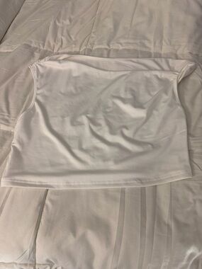 SHEIN White Curve Tank Top